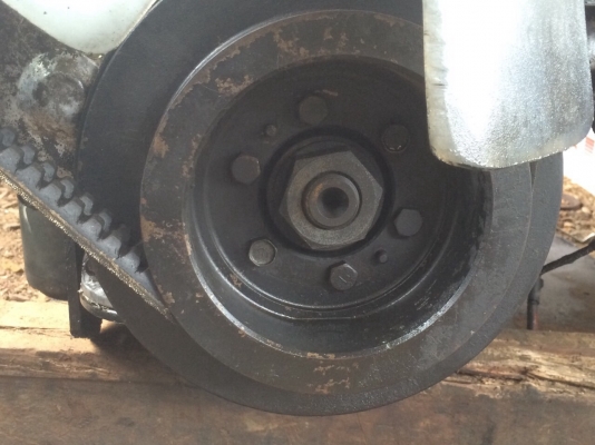 ขายเครื่องHINO-EH700 168แรงพร้อมเกียร์