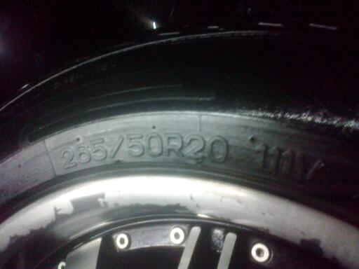 ล้อ20เลนโซ6รูพร้อมยาง265ซันนีปลายปี10สภาพดีพร้อมใช้งาน ล้อ20เลนโซ6รูพร้อมยาง265ซันนีปลายปี10สภาพดีพร้อมใช้งาน