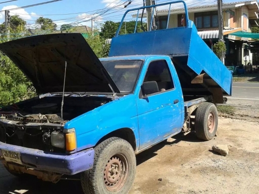 กระบะ (ยกดั้ม)