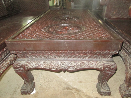 ชุดรับแขกไม้สักโบราณ อายุไม่ต่ำกว่า 40 ปีสวยงามหรูหรา