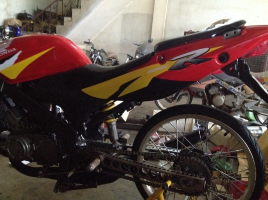 ขายls125 สีเเดงสภาพเเว้น 1100