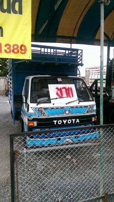 ขาย 6 ล้อเล็ก โตโยต้า 115 แรง