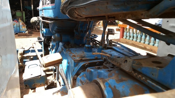 **399,000 บ.ต่อรอง**ขายรถไถเพลาเดียว FORD6600 T3 ไอดีเล็ก เครื่องเดิมปั้มเดิม เครื่องT3 D5NN6015Jท้าย D4NN4024 เกียร์ D7NN7006C เครื่องดี แน่นดี แรง ปั้มดีไม่เยิ้ม แรงดี เกียร์ดีไม่หลุด ช่วงล่างแน่น ท้ายดี ระบบไฮฯใช้งานปกติ ยกหางดีแรง เร็ว ดันดีลุยๆ ยางพอ **399,000 บ.ต่อรอง**ขายรถไถเพลาเดียว FORD6600 T3 ไอดีเล็ก เครื่องเดิมปั้มเดิม เครื่องT3 D5NN6015Jท้าย D4NN4024 เกียร์ D7NN7006C เครื่องดี แน่นดี แรง ปั้มดีไม่เยิ้ม แรงดี เกียร์ดีไม่หลุด ช่วงล่างแน่น ท้ายดี ระบบไฮฯใช้งานปกติ ยกหางดีแรง เร็ว ดันดีลุยๆ ยางพอ