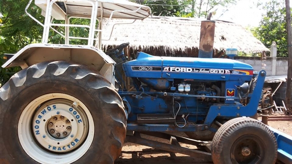 **399,000 บ.ต่อรอง**ขายรถไถเพลาเดียว FORD6600 T3 ไอดีเล็ก เครื่องเดิมปั้มเดิม เครื่องT3 D5NN6015Jท้าย D4NN4024 เกียร์ D7NN7006C เครื่องดี แน่นดี แรง ปั้มดีไม่เยิ้ม แรงดี เกียร์ดีไม่หลุด ช่วงล่างแน่น ท้ายดี ระบบไฮฯใช้งานปกติ ยกหางดีแรง เร็ว ดันดีลุยๆ ยางพอ **399,000 บ.ต่อรอง**ขายรถไถเพลาเดียว FORD6600 T3 ไอดีเล็ก เครื่องเดิมปั้มเดิม เครื่องT3 D5NN6015Jท้าย D4NN4024 เกียร์ D7NN7006C เครื่องดี แน่นดี แรง ปั้มดีไม่เยิ้ม แรงดี เกียร์ดีไม่หลุด ช่วงล่างแน่น ท้ายดี ระบบไฮฯใช้งานปกติ ยกหางดีแรง เร็ว ดันดีลุยๆ ยางพอ