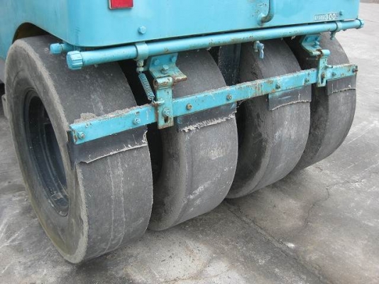 รถบด 4 ตัน SAKAI TW500 นำเข้าจากญี่ปุ่น สภาพดีมาก