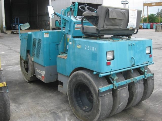 รถบด 4 ตัน SAKAI TW500 นำเข้าจากญี่ปุ่น สภาพดีมาก