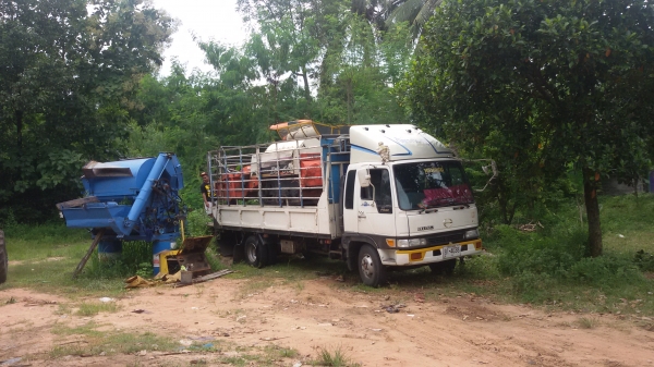 270.000ขายรถเกี่ยวข้าว คูโบต้าDC60 แบบรองกระสอบ เจ้าของขายเอง 270.000ขายรถเกี่ยวข้าว คูโบต้าDC60 แบบรองกระสอบ เจ้าของขายเอง