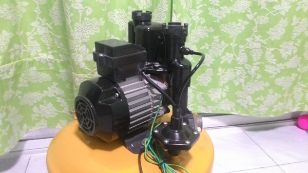 ปั๊มน้ำอัตโนมัติยี่ห้อ mitsubishi 205 วัตต์ สภาพดีพร้อมใช้งานเลยครับ