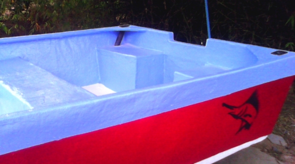 เรือไฟเบอร์ 15ฟุ๊ต ราคา25000บาท