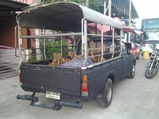 รถขับได้ปกติ เครื่องดี ไม่เคยดมก๊าซ ภาษีไม่ขาด มีเล่มแต่ชุดโอนหาย