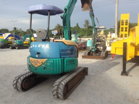 ขายรถขุด KOMATSU PC30MR-1 เก่านอก T.0894071471