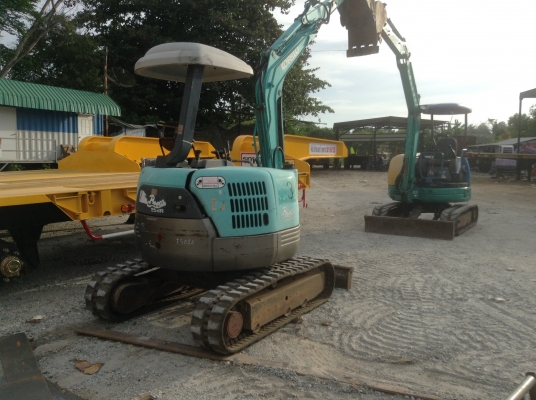 ขายรถขุด KOBELCO SK025SR  เร็ว  แรง มีลายหัวกระแทก T.0894071471