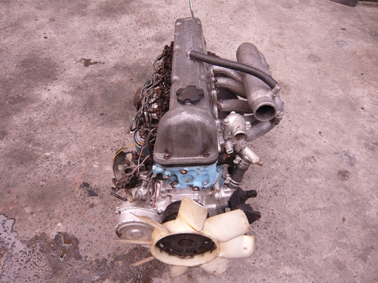 ขายเครื่องยนต์ดีเซลนิสสันพร้อมเกียร์ 11550 บาท