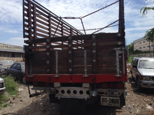 ขายรถ 10 ล้อ อีซูซุ ร็อคกี้ 175 แรง กระบะไม้ ยาว 7 เมตร ปี 2533