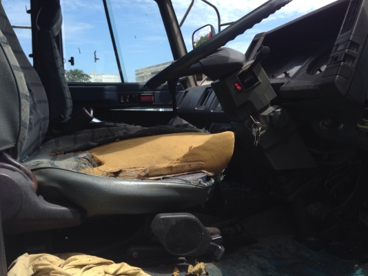 ขายรถ 10 ล้อ อีซูซุ ร็อคกี้ 175 แรง กระบะไม้ ยาว 7 เมตร ปี 2533