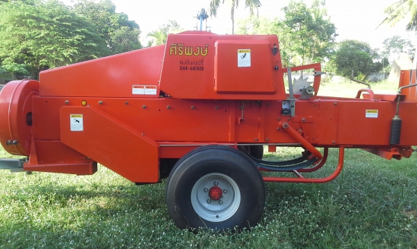 ขายด่วน250000ขายเครื่องอัดฟาง คูโบต้า รุ่นHB130PIUS สภาพสวยเหมือนใหม่ ถูกกว่าซื้อใหม่