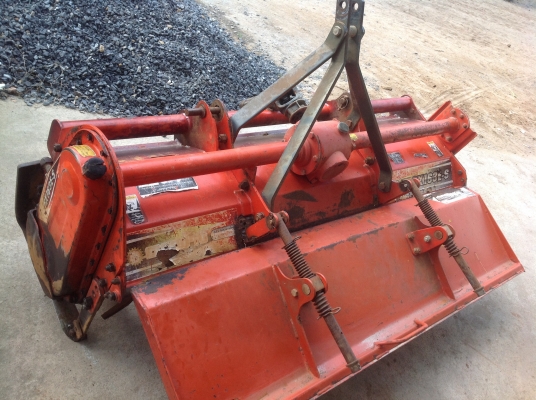 ปัญญาแทรคเตอร์มาแล้ว... คูโบต้า L3608 พร้อมใบมีดคานล่างFD163F โรตาลี่ตราช้าง เล่มทะเบียน พร้อมส่งทั่วไทยครับ จัดส่ง อ.เมือง จ. เพชรบูรณ์