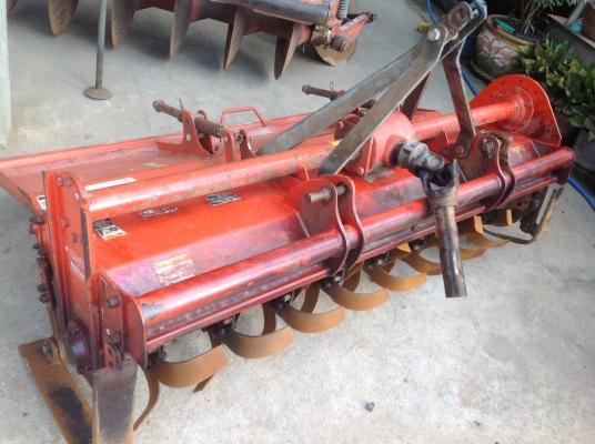 ปัญญาแทรคเตอร์มาแล้ว... คูโบต้า L3608 พร้อมใบมีดคานล่างFD163F โรตาลี่ตราช้าง เล่มทะเบียน พร้อมส่งทั่วไทยครับ จัดส่ง อ.เมือง จ. เพชรบูรณ์