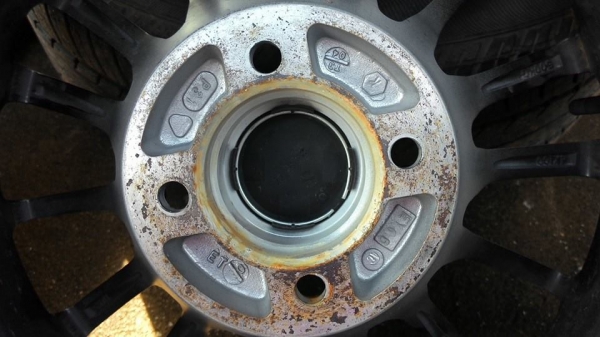 ขายแม็กขอบ 15 กว้าง 8 นิ้ว อ๊อฟ 0 4 รู100