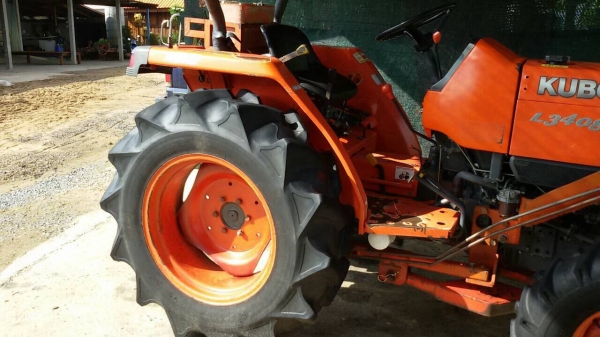 ปัญญาแทรคเตอร์มาแล้ว...จัดมาให้ครับ คูโบต้า L3408 พร้อมใบมีดคานล่าง เล่มทะเบียนพร้อม ส่งฟรีทั่วไทย