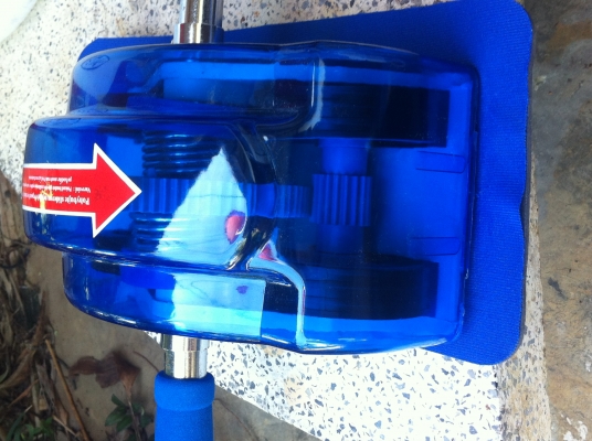 เครื่องออกกำลังกายและระบบยืดหยุ่นของร่างกายที่ดีด้วยแบบลูกกลิ่งดันเลื่อนออกไป และจะถูกดันกลับมาด้วยแรงจากสปริงในตัว เครื่องออกกำลังกายและระบบยืดหยุ่นของร่างกายที่ดีด้วยแบบลูกกลิ่งดันเลื่อนออกไป และจะถูกดันกลับมาด้วยแรงจากสปริงในตัว