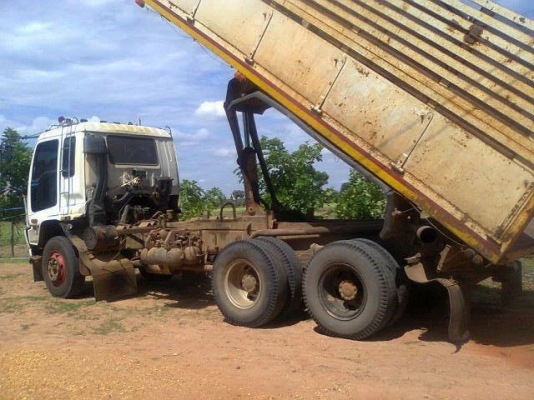 **1,400,000 บ.ต่อรอง**ขาย18ล้อพ่วง แม่ลูกดั้ม ISUZU ROCKY FXZ13NFY วางเครื่อง/เกียร์ Deca 6SD1-270 EURO2 เครื่องดำ(ลงเล่ม) วางหัวDECA (ลงเล่ม) เครื่องดีแน่น แรงดี เกียร์ดีแน่นๆ ไม่มีหลุด ช่วงล่างเดิม คัสซีดี ใหญ่ ไม่ปะไม่ดาม กระบะดั้มพืชไร่ สภาพดี พื้นดีข