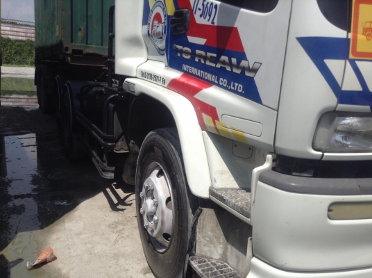 ขายหัวลากอีซูซุ320ปี50แม็คโหลดสวยๆเหลือ1คัน