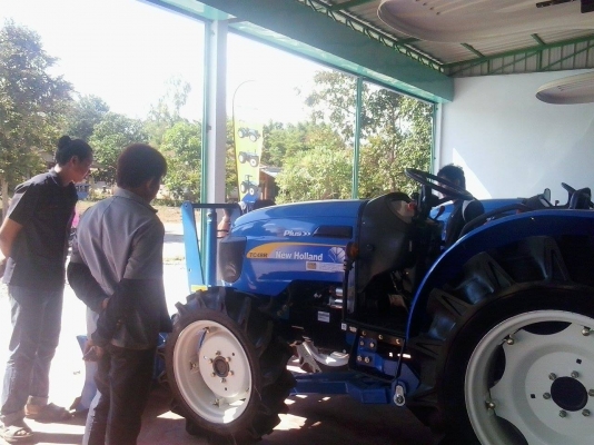 ขายฟร์อดนิวฮอลแลนด์ทุกรุ่น ส่วนลดสูงสุด60000-100000 บาท แล้วแต่อุปกรณ์และรุ่น พิเศษ รับตีเทินรถเก่าทุกรุ่น ขายฟร์อดนิวฮอลแลนด์ทุกรุ่น ส่วนลดสูงสุด60000-100000 บาท แล้วแต่อุปกรณ์และรุ่น พิเศษ รับตีเทินรถเก่าทุกรุ่น