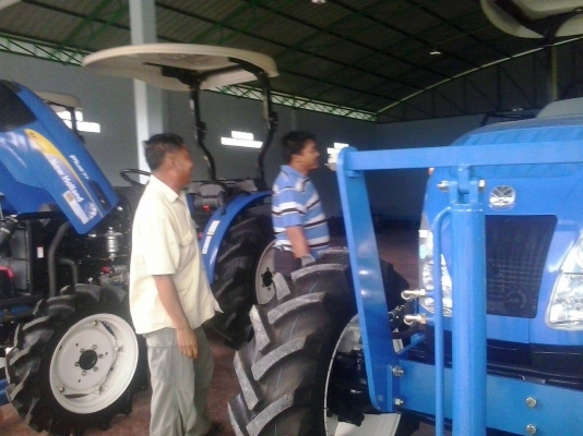 ขายฟร์อดนิวฮอลแลนด์ทุกรุ่น ส่วนลดสูงสุด60000-100000 บาท แล้วแต่อุปกรณ์และรุ่น พิเศษ รับตีเทินรถเก่าทุกรุ่น ขายฟร์อดนิวฮอลแลนด์ทุกรุ่น ส่วนลดสูงสุด60000-100000 บาท แล้วแต่อุปกรณ์และรุ่น พิเศษ รับตีเทินรถเก่าทุกรุ่น