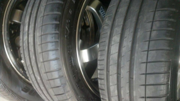 te37 ขอบ 15 พร้อมยางดอกสวยหนาๆ 6900 บาท