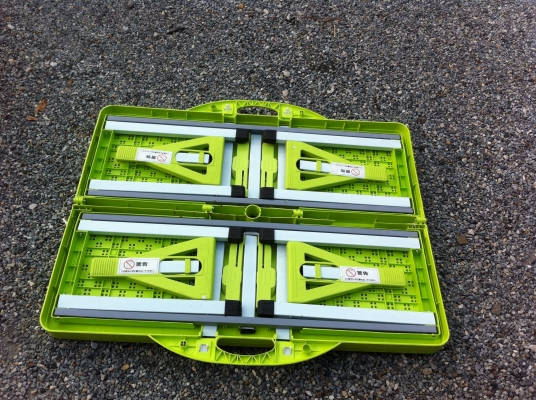 ชุดโต๊ะและเก้าอี้พับพลาสติกโครงสร้างรับน้ำหนักเป็นอลูมีเนียมแข็งแรง