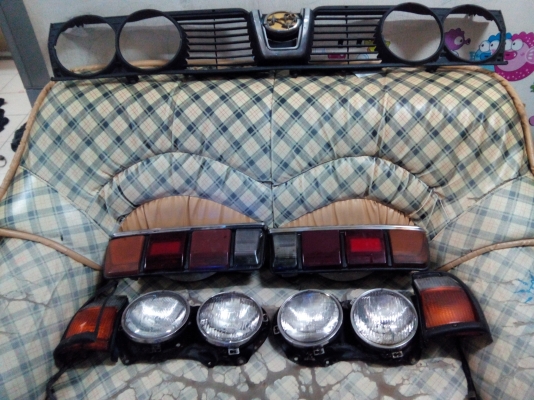 ขายอะไหล่ซูบารุ กระจังหน้า ไฟมุม ไฟหน้า ไฟท้าย