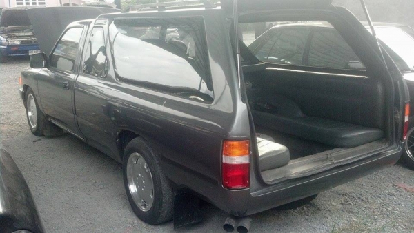 รถครอบครัว สุดคุ้ม ทำสีเก็บงานใหม่ทั้งคัน 110000 รถครอบครัว สุดคุ้ม ทำสีเก็บงานใหม่ทั้งคัน 110000