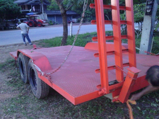 เทรลเลอร์ราคาถูกลากรถเกี่ยวรถแมคโค60ได้สบายช่วงล่างแข็งแรงเพลา6ล้อ2เพลายาว4เมตรก้วาง3.20 ม