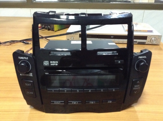 วิทยุติดรถยนต์toyota yaris รุ่นrs เล่นcompact disc และ mp3