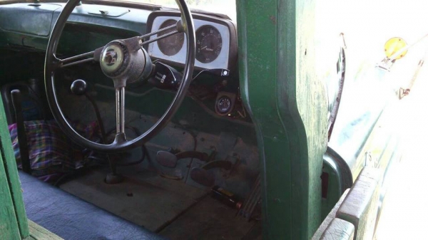 **175,000 บ.ต่อรอง**ขาย6ล้อหัวยาวบรรทุกน้ำ NISSAN เครื่องยนต์เบนซิน 6สูบ เครื่องดี สตาร์ทติดง่าย แน่นดี แรง เกียรืดีไม่หลุด ช่วงล่างเดิม คัสซีสวย เดิมๆ ไม่ปะไม่ดาม พร้อมถังบรรจุน้ำ ขนาดประมาณ6,000 ลิตร สภาพสวย หนา ไม่ผุ อุปกรณ์ ครบ สภาพพร้อมใช้งาน หัวเก๋ง