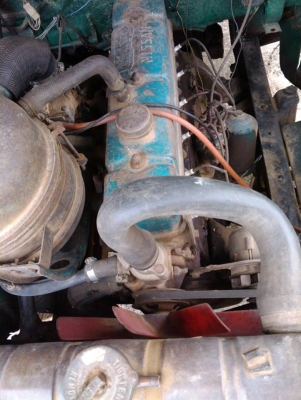 **175,000 บ.ต่อรอง**ขาย6ล้อหัวยาวบรรทุกน้ำ NISSAN เครื่องยนต์เบนซิน 6สูบ เครื่องดี สตาร์ทติดง่าย แน่นดี แรง เกียรืดีไม่หลุด ช่วงล่างเดิม คัสซีสวย เดิมๆ ไม่ปะไม่ดาม พร้อมถังบรรจุน้ำ ขนาดประมาณ6,000 ลิตร สภาพสวย หนา ไม่ผุ อุปกรณ์ ครบ สภาพพร้อมใช้งาน หัวเก๋ง