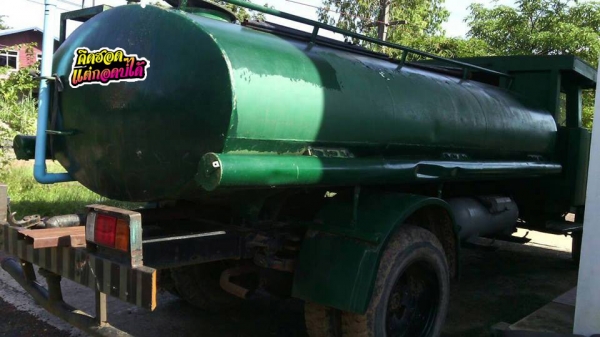 **175,000 บ.ต่อรอง**ขาย6ล้อหัวยาวบรรทุกน้ำ NISSAN เครื่องยนต์เบนซิน 6สูบ เครื่องดี สตาร์ทติดง่าย แน่นดี แรง เกียรืดีไม่หลุด ช่วงล่างเดิม คัสซีสวย เดิมๆ ไม่ปะไม่ดาม พร้อมถังบรรจุน้ำ ขนาดประมาณ6,000 ลิตร สภาพสวย หนา ไม่ผุ อุปกรณ์ ครบ สภาพพร้อมใช้งาน หัวเก๋ง