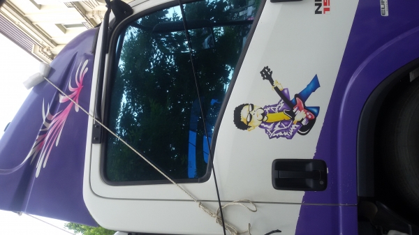 ISUZU NPR  มือหนึ่งออกห้าง