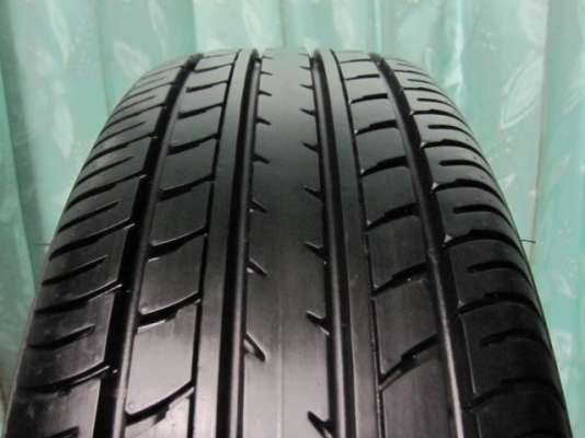 ขายล้อแม็กพร้อมยาง TOYOTA VIOS ขอบ 15 ยางปี 14 ตุ่มหน้ายางยังมีอยู่