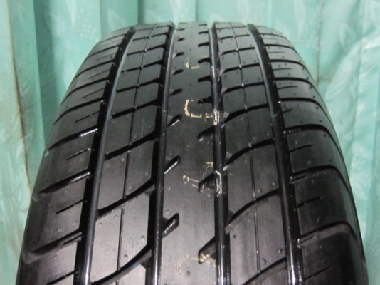 ขายล้อแม็กป้ายแดง VIOS YARIS พร้อมยางปี14 ขอบ15 ตุ่มหน้ายางมีครบ