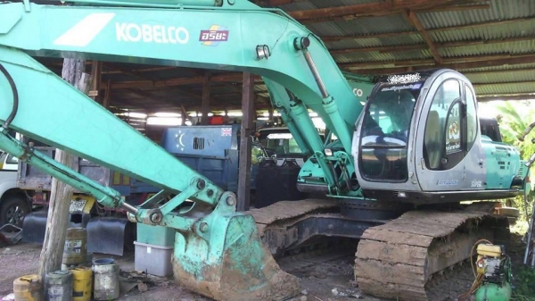 **ดาวน์ 650,000บ.ต่อรอง**ขายดาวน์ส่งต่อ แบคโฮ KOBELCO MARK5 SK200 Super YN-2xxxx ไฟฟ้าเต็ม เครื่องเดิมปั้มเดิม 3x,xxx ชั่วโมง เครื่องแน่นแรงแห้งๆไม่มีเยิ้ม ปั้มดีไม่เยิ้ม แรงดี ทำงานดีเร็ว ไม่โหลด บูมอาร์มสวย ไม่มีปะไม่มีร้าว บุ้งกี๋สวยหนา เอวแน่น ช่วงล่า
