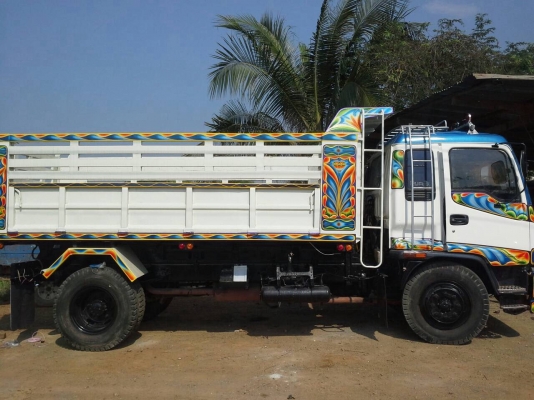 ต้องการขายเดคก้า210hp