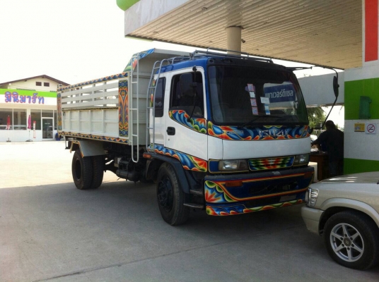 ต้องการขายเดคก้า210hp