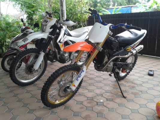 ขายซุปเปอร์คัฟ sonic 125 พร้อมเล่ม