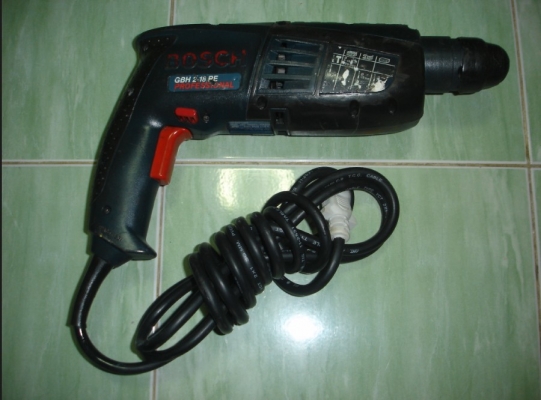 ขายสว่านโรตารี่ 18มม. BOSCH GBH 2-18 RE 2ระบบ (550W.)