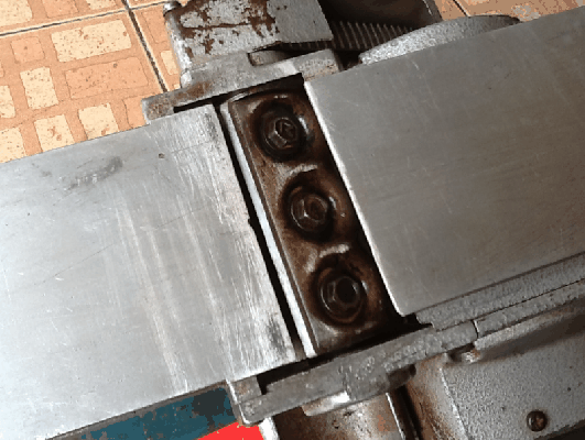 ขายกบไฟฟ้าหน้า3 Makita Model 1600 750W. Made in japan.