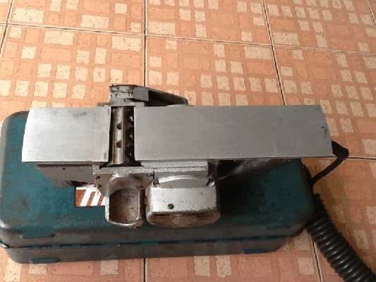 ขายกบไฟฟ้าหน้า3 Makita Model 1600 750W. Made in japan.