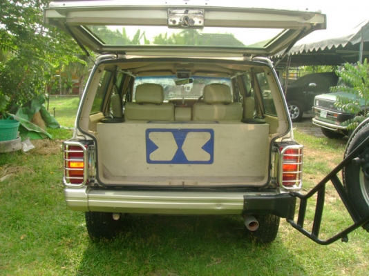 JEEP CHEROKEE 4.0 LIMITED AUTO LPG FULL OPTION