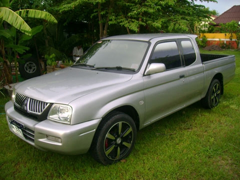 MITSUBISHI STADA MEKA CAB 2.8 TURBO